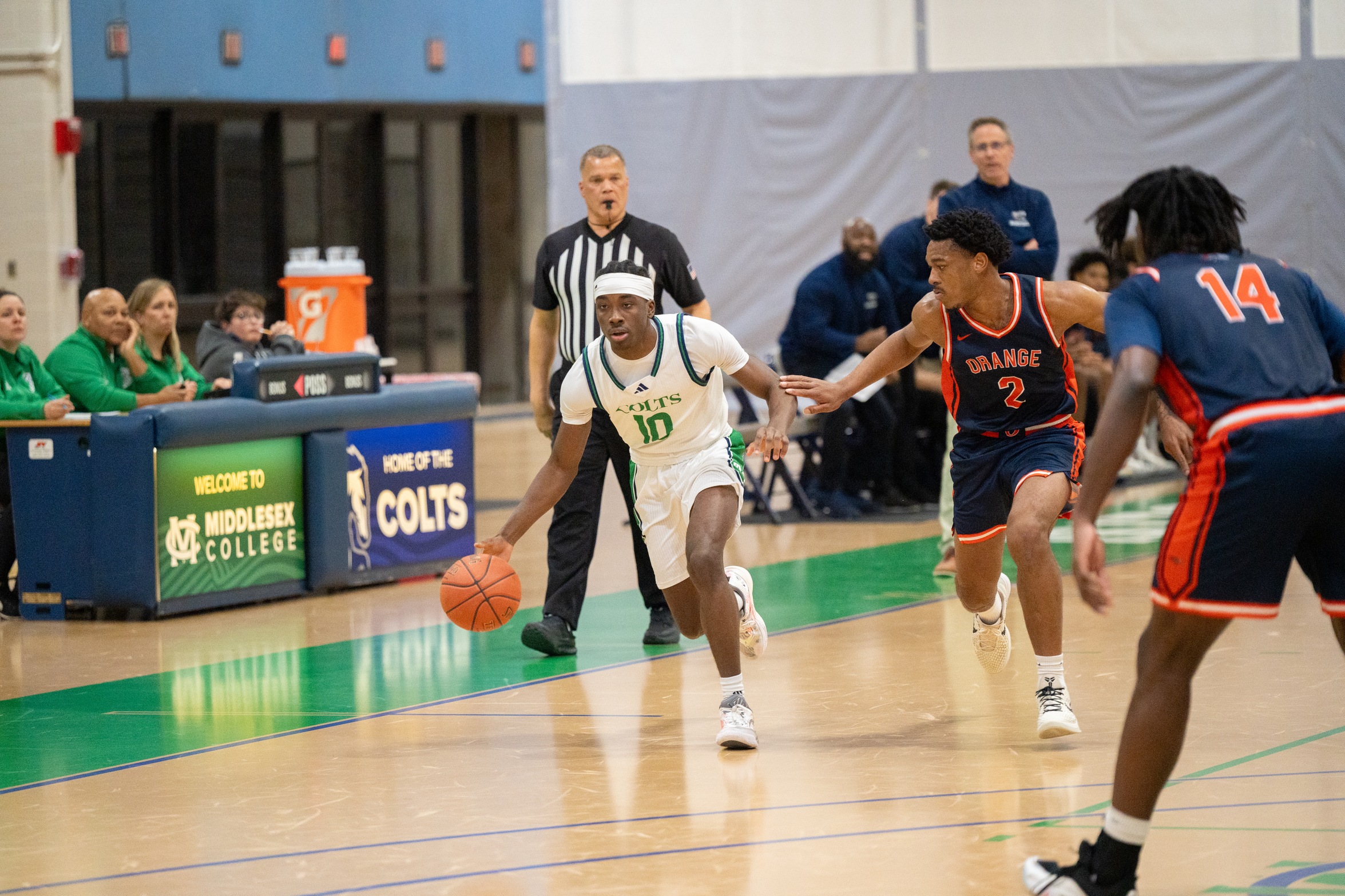 PEARYER PACES MIDDLESEX PAST KINGSBOROUGH CC 142-66